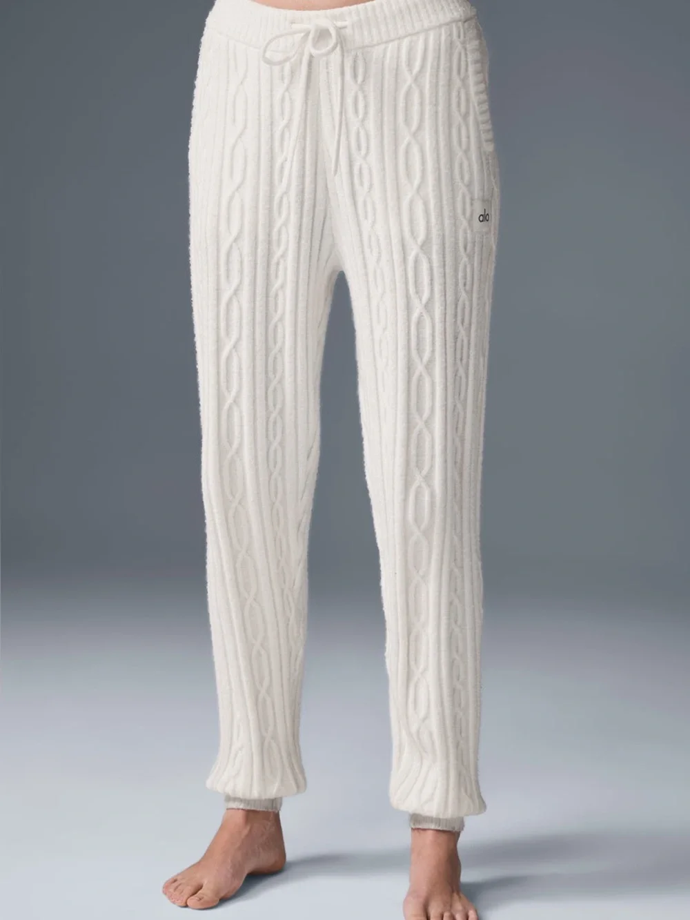 Alo Yoga Cable Knit Winter Bliss Jogger Pant Ivory Cream Size Small